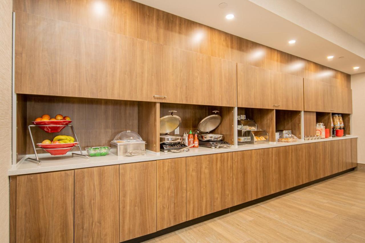 Towneplace Suites By Marriott Brantford And Conference Centre Eksteriør billede